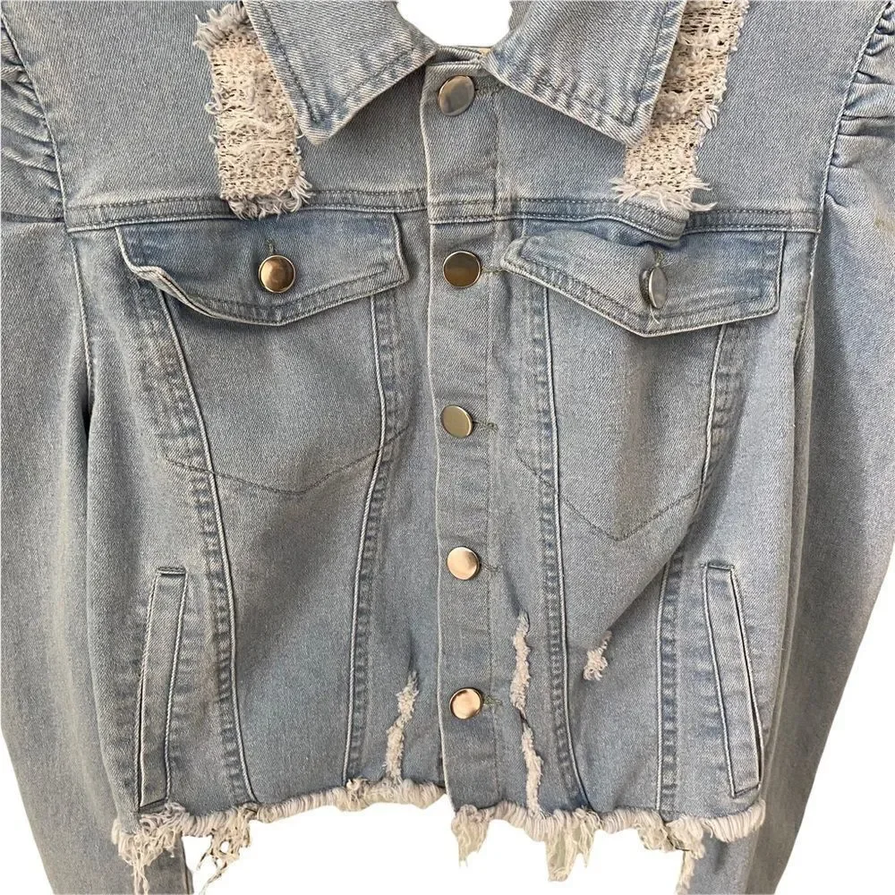 Shein Front Button Raw Hem Crop Denim Jacket in Size XS - Picture 6 of 11